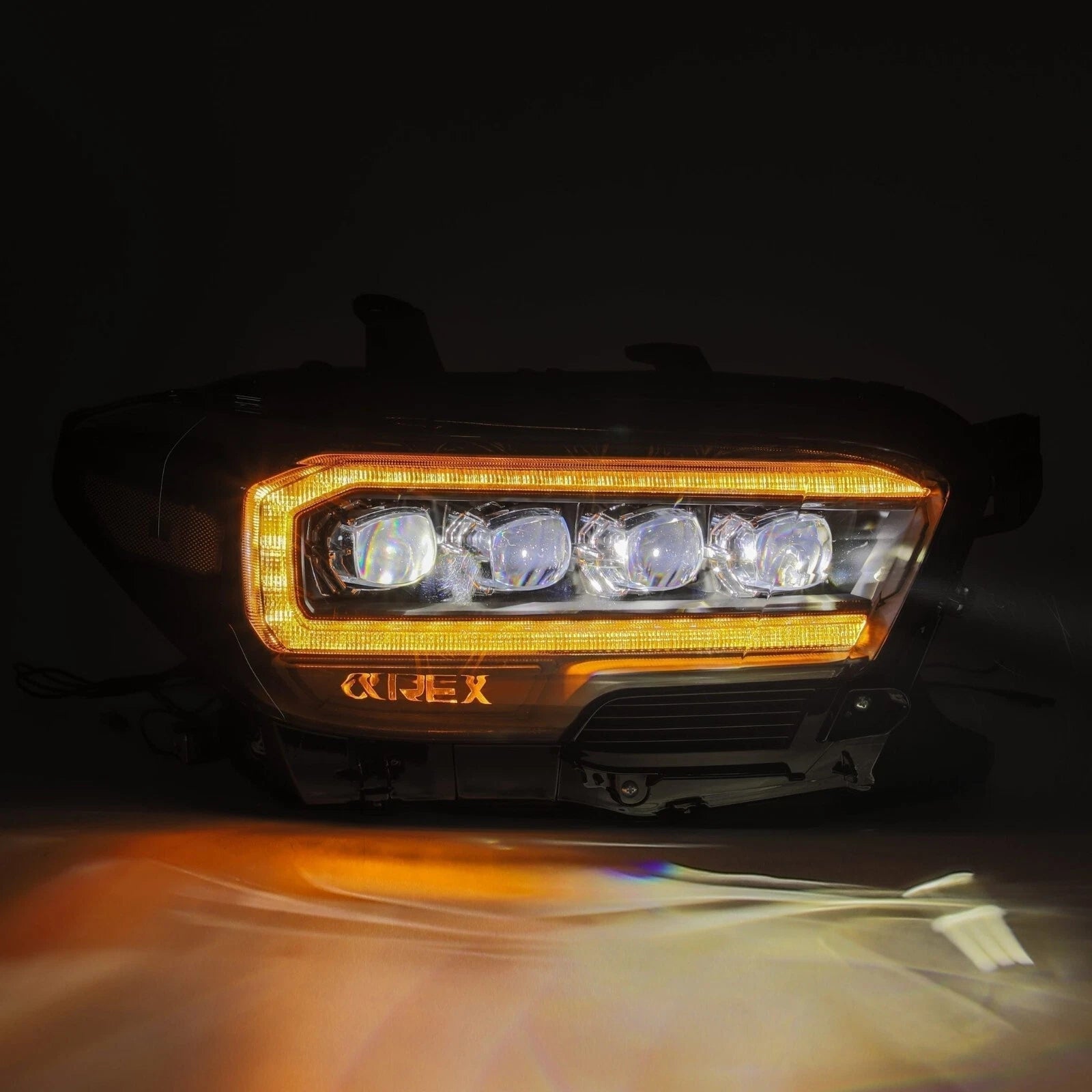 Tacoma 16-23 Faros Delanteros ALPHA REX